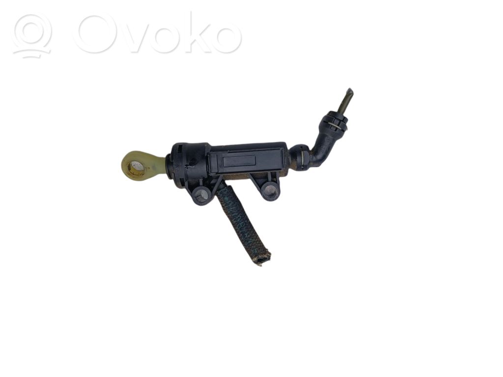 BMW 5 E60 E61 Clutch master cylinder 