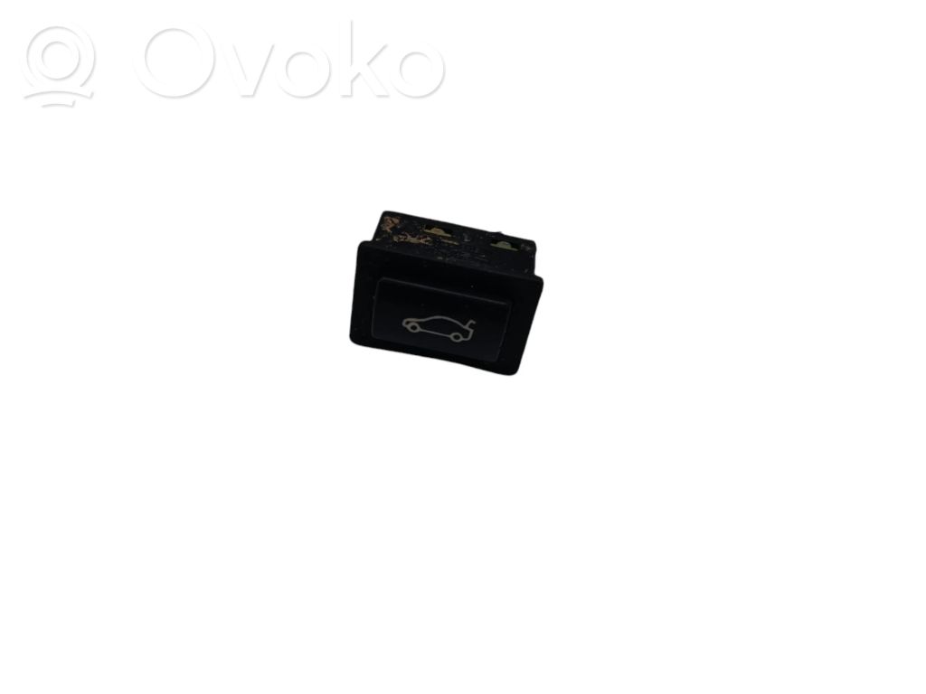 BMW 5 E60 E61 Tailgate/boot open switch button 