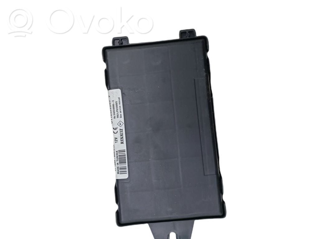 Dacia Sandero Comfort/convenience module 
