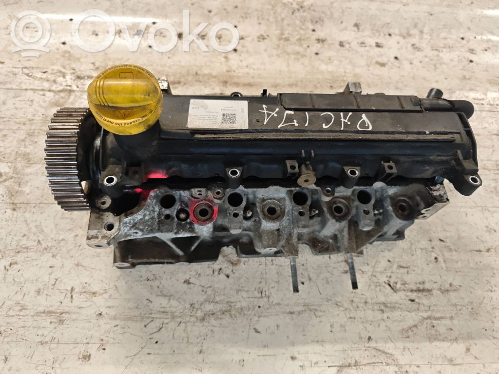 Dacia Sandero Engine head 