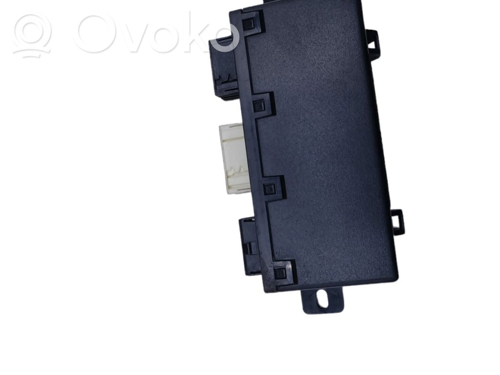BMW 5 E39 Door control unit/module 