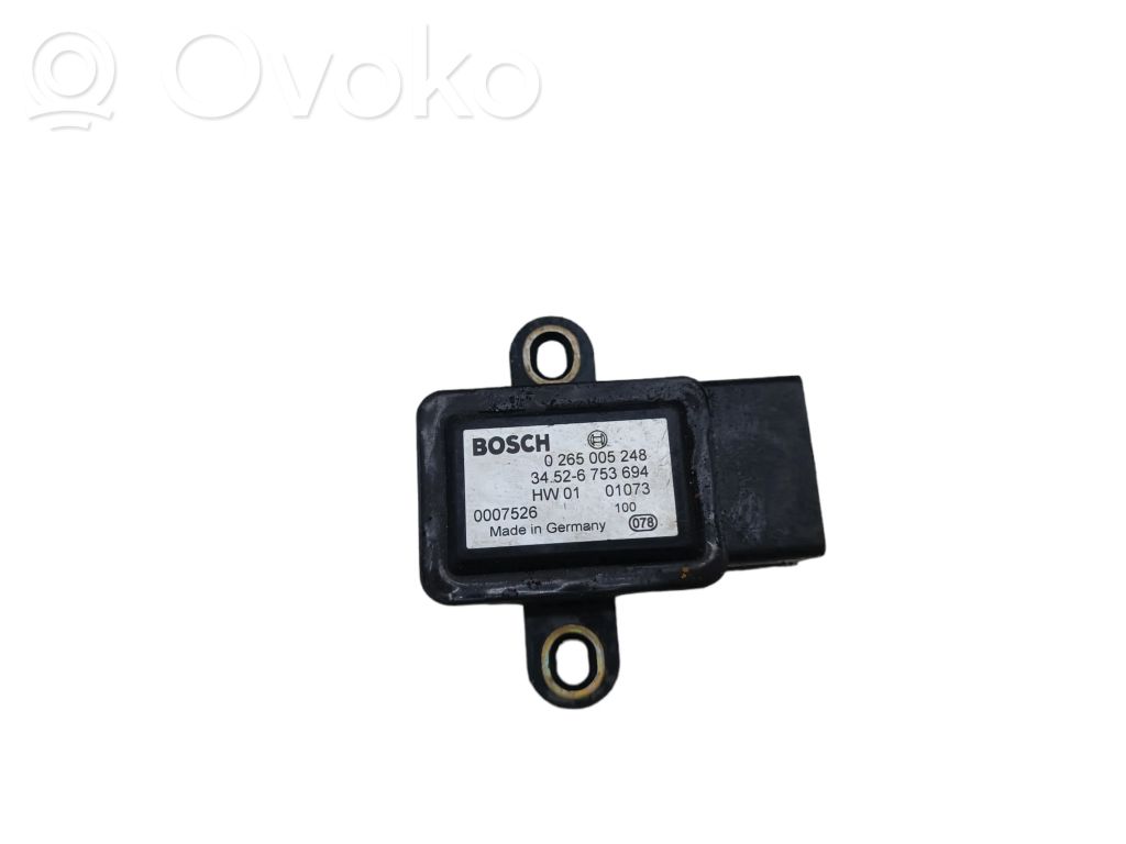 BMW 5 E39 ESP acceleration yaw rate sensor 