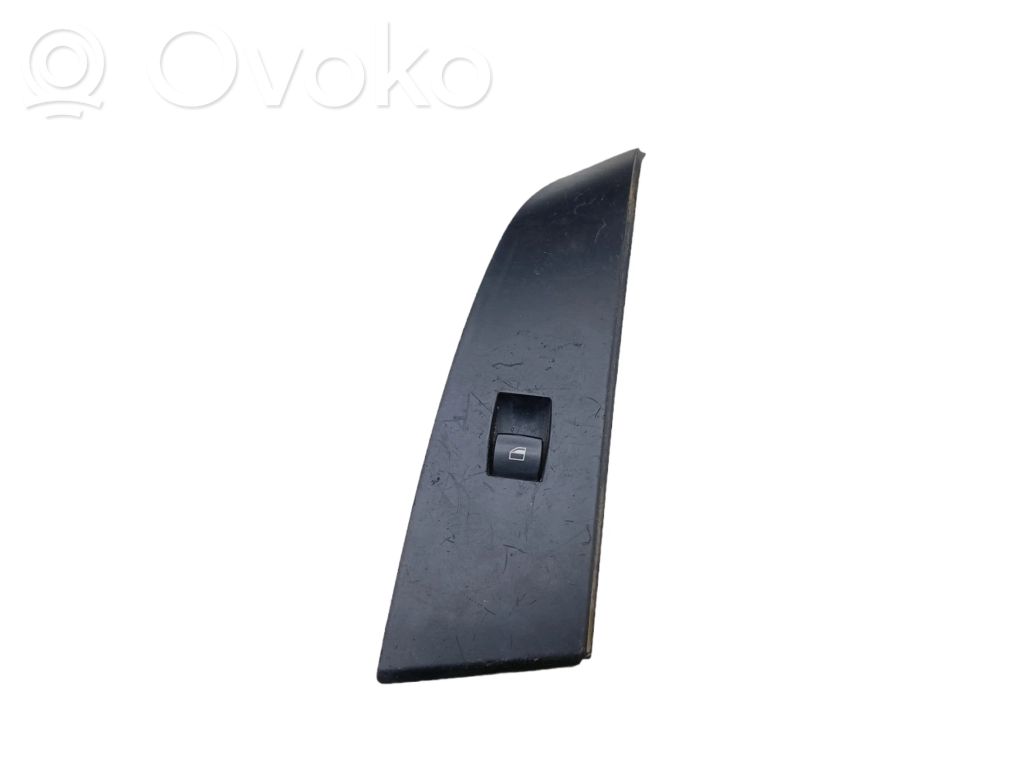 Electric window control switch   6951955
