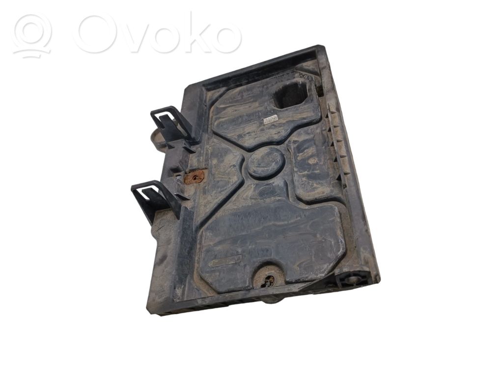 Jeep Grand Cherokee (WK) Battery tray 