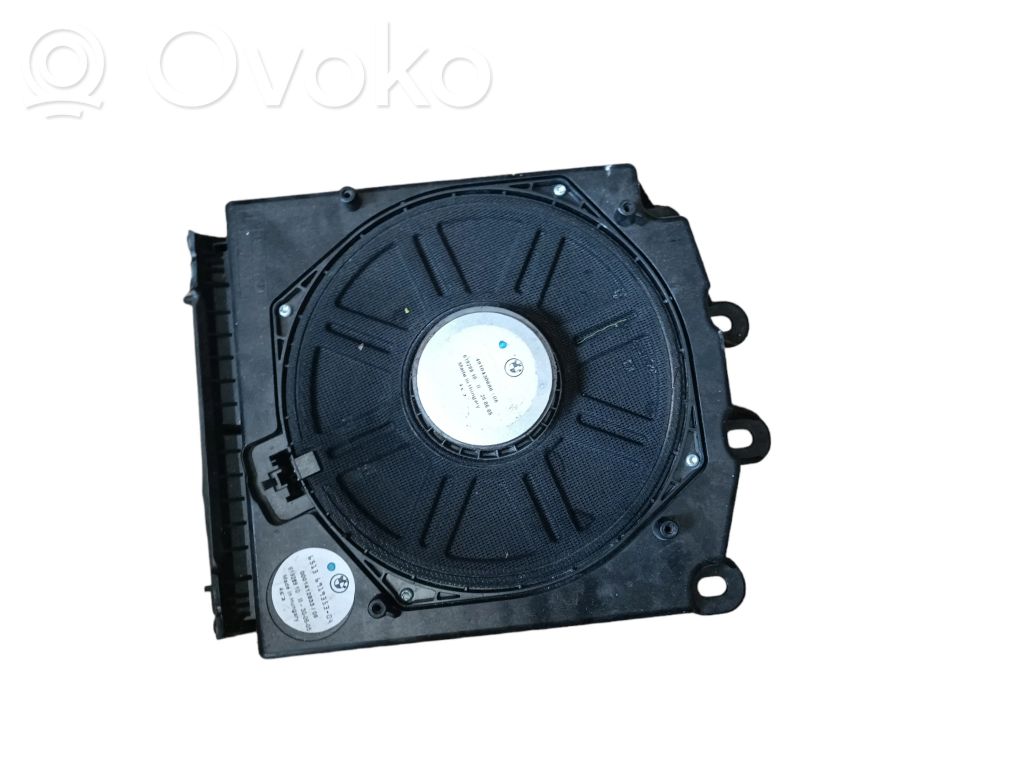 BMW 5 E60 E61 Subwoofer 