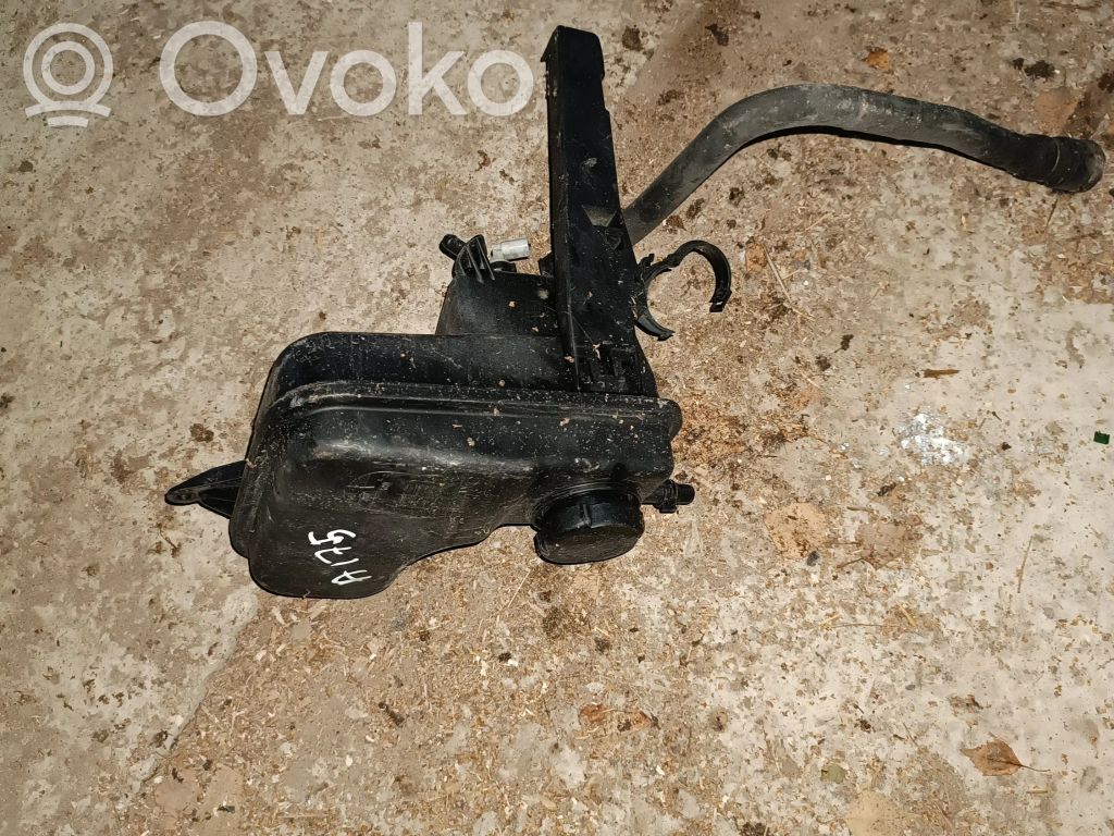 BMW 5 E60 E61 Ausgleichsbehälter Kühlwasser 