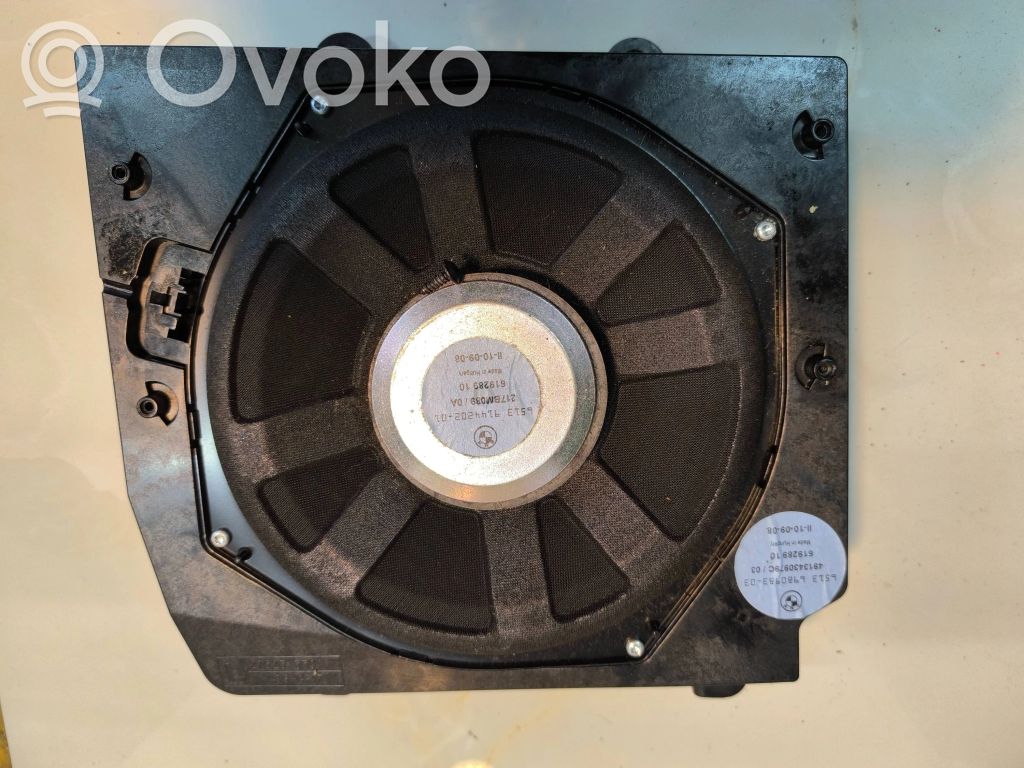BMW X3 E83 Subwoofer speaker 
