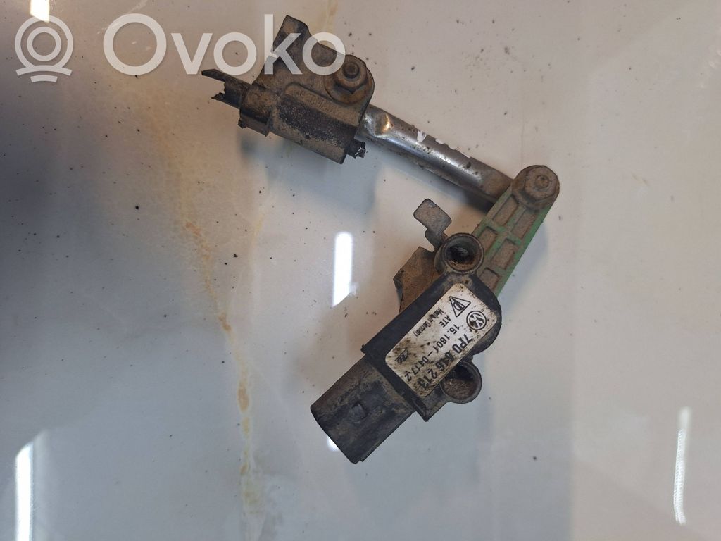 Volkswagen Touareg II Headlight/headlamp level sensor 