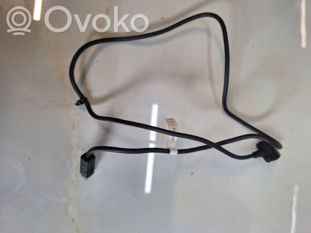 BMW X5 E70 iPod connector socket 