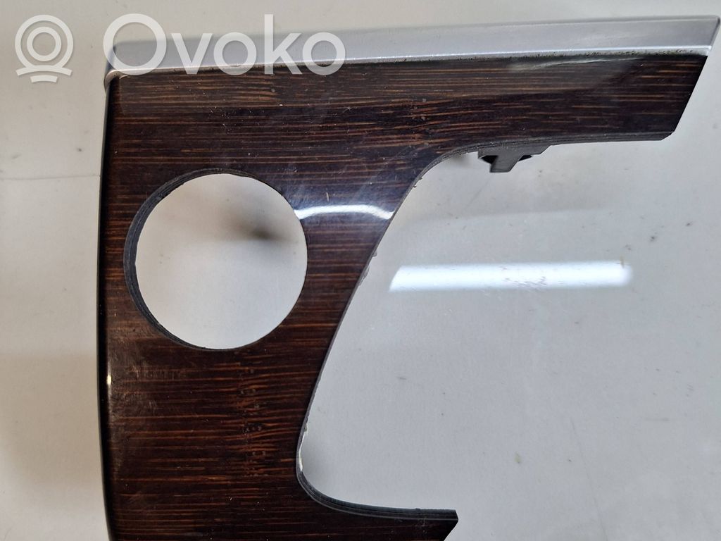 BMW X5 E70 Panelės apdaila 