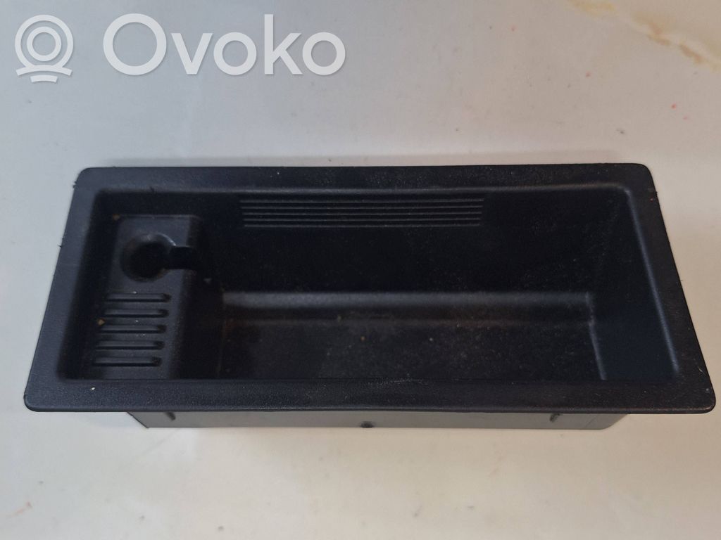 BMW X6 E71 Ashtray (front) 