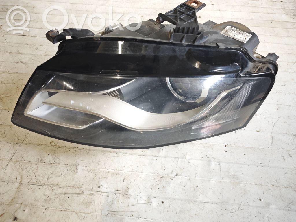 Audi A4 S4 B8 8K Lampa przednia 