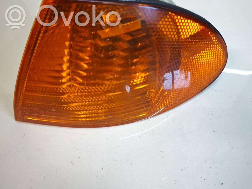 BMW 3 E90 E91 Front indicator light 