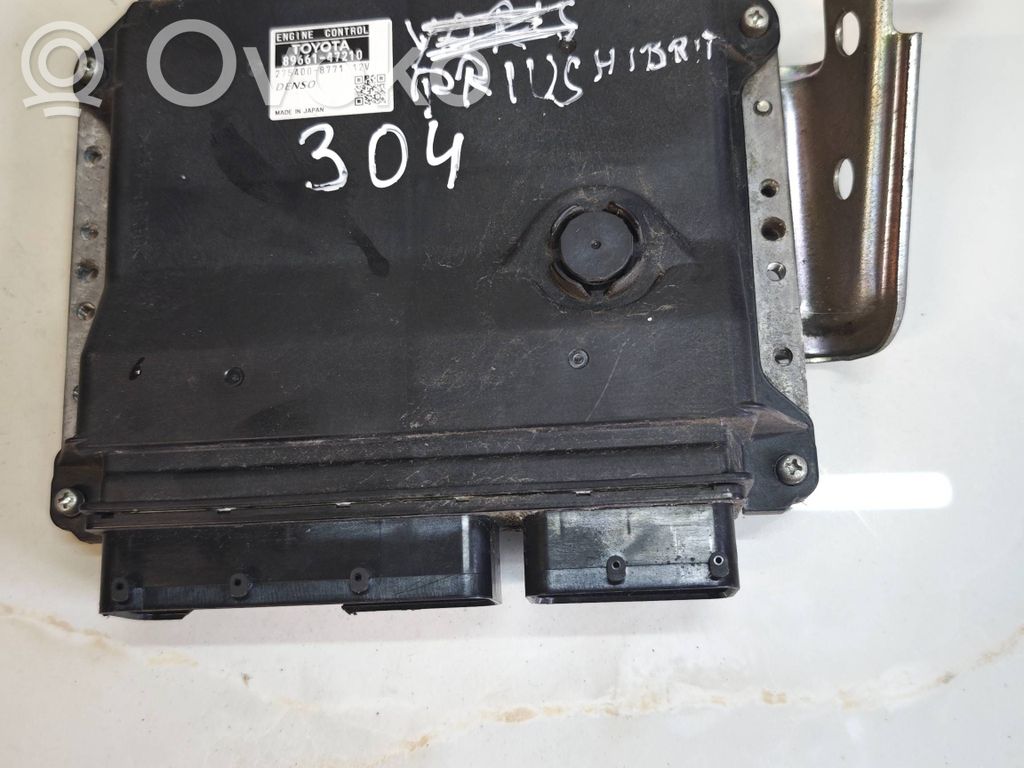 Toyota Prius (XW30) Engine control unit/module 