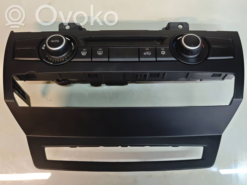 BMW X5 E70 Climate control unit 