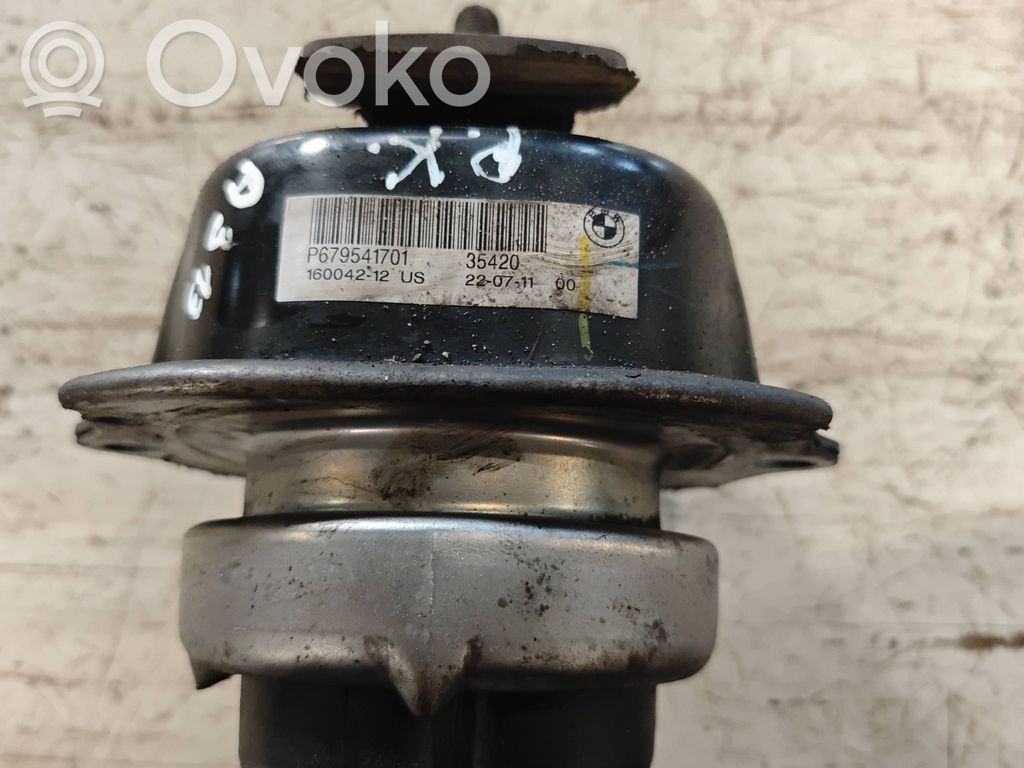 Engine mount bracket   P679541701,35420,16004212