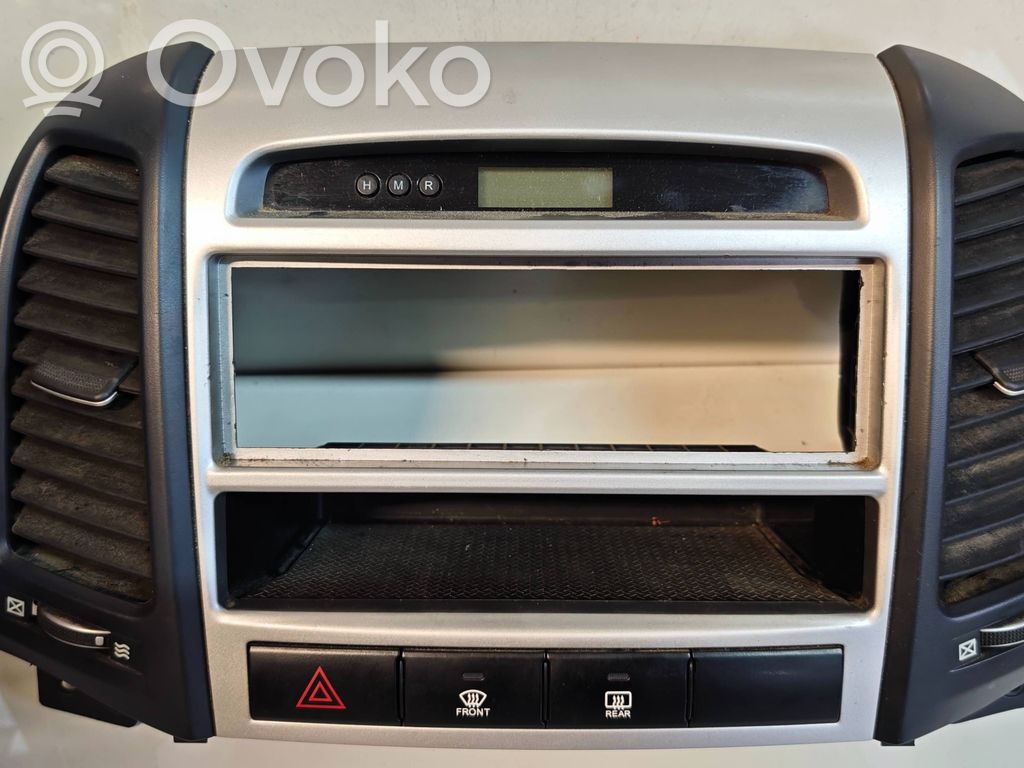 Hyundai Santa Fe Ramă centrală panou bord 