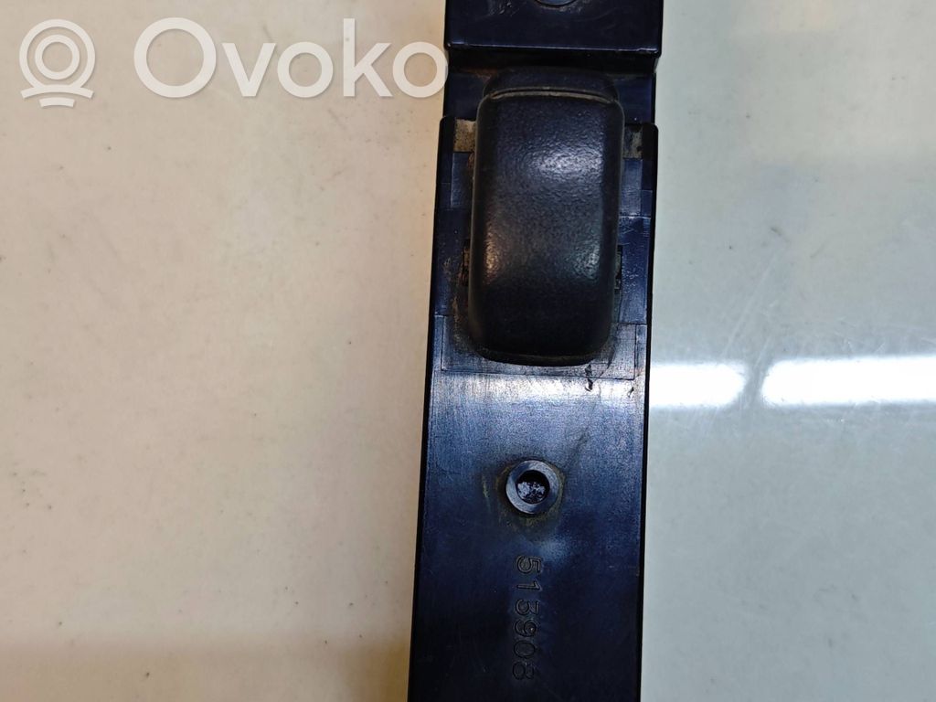 Mitsubishi L200 Electric window control switch 