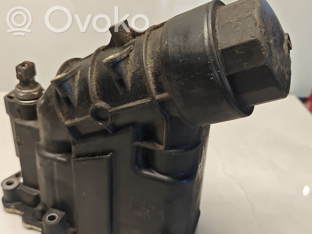 BMW 1 E81 E87 Oil filter mounting bracket 