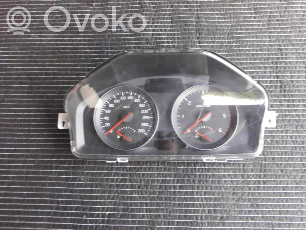 Speedometer (instrument cluster)   30765310