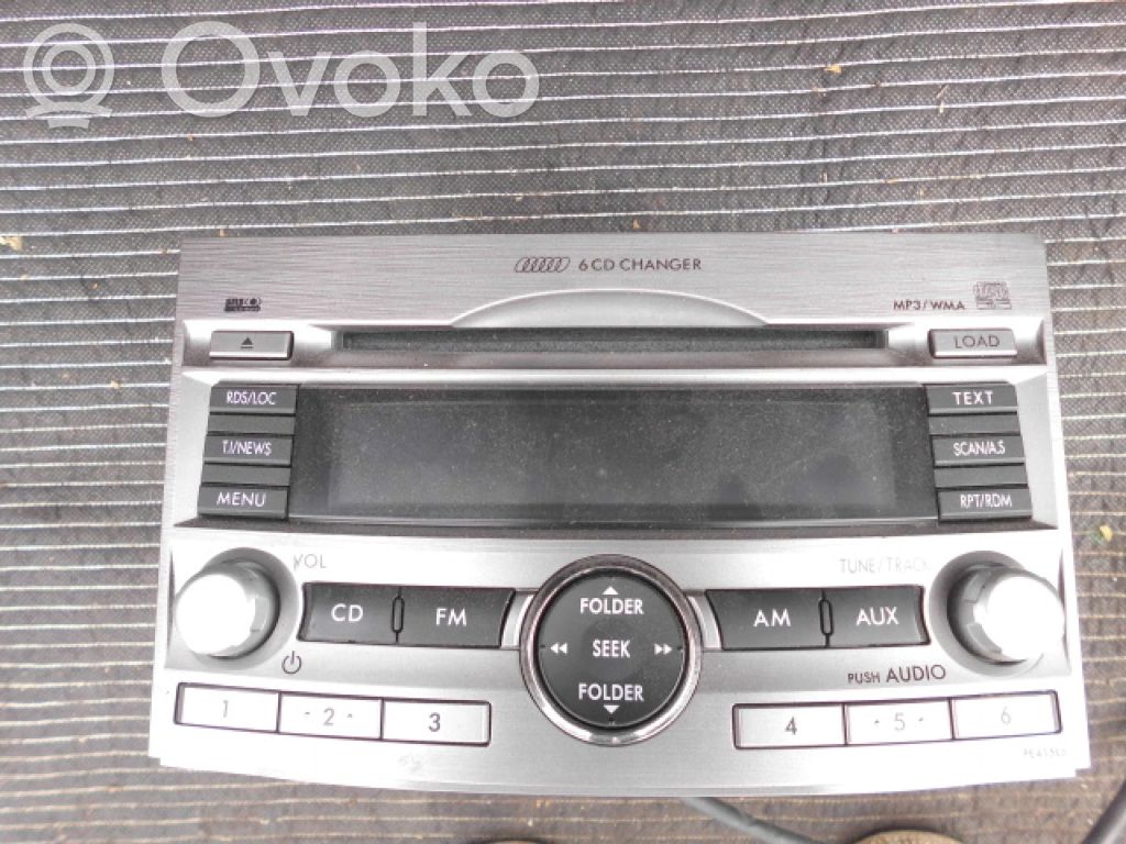 Subaru Legacy Panel / Radioodtwarzacz CD/DVD/GPS 