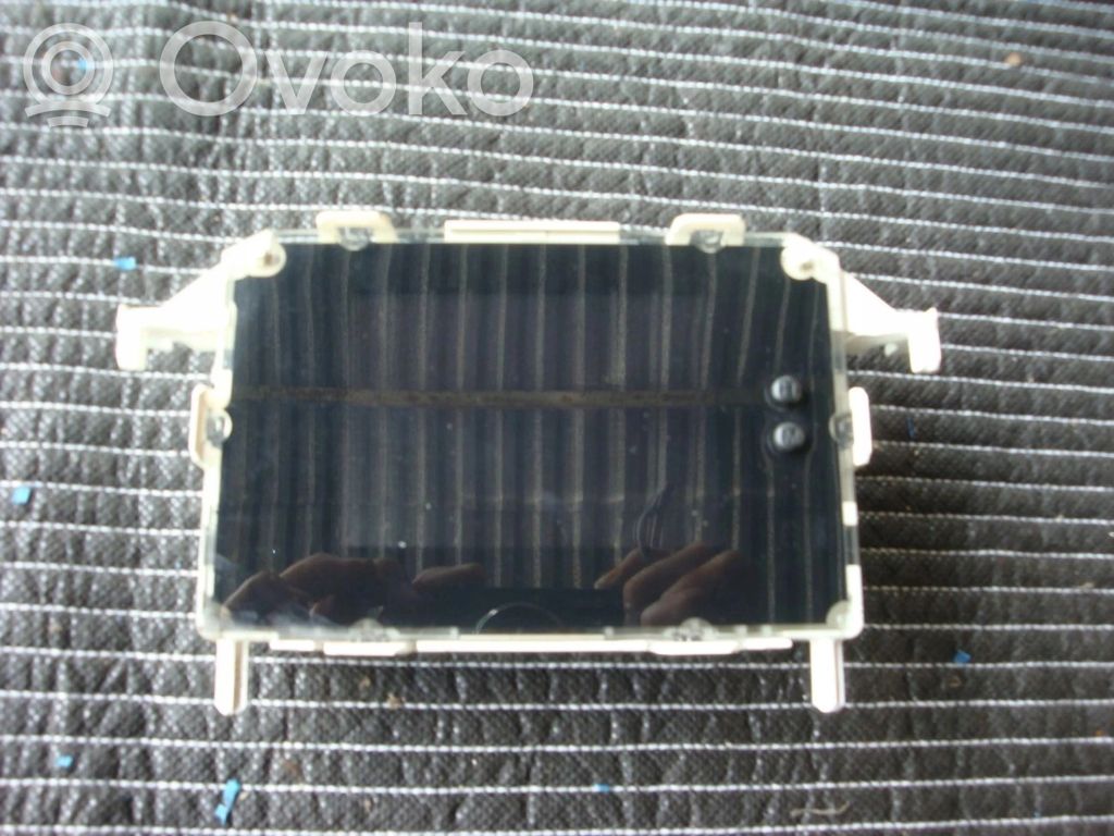 Ford Fiesta Unidad delantera de radio/CD/DVD/GPS 