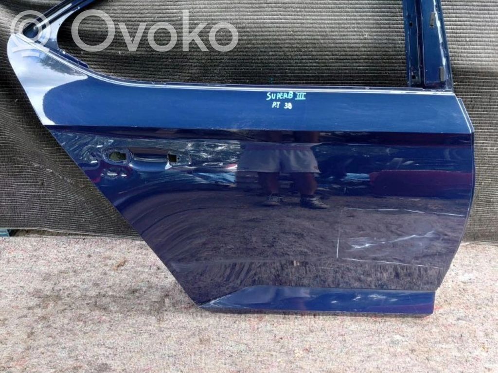 Skoda Superb B8 (3V) Puerta trasera 
