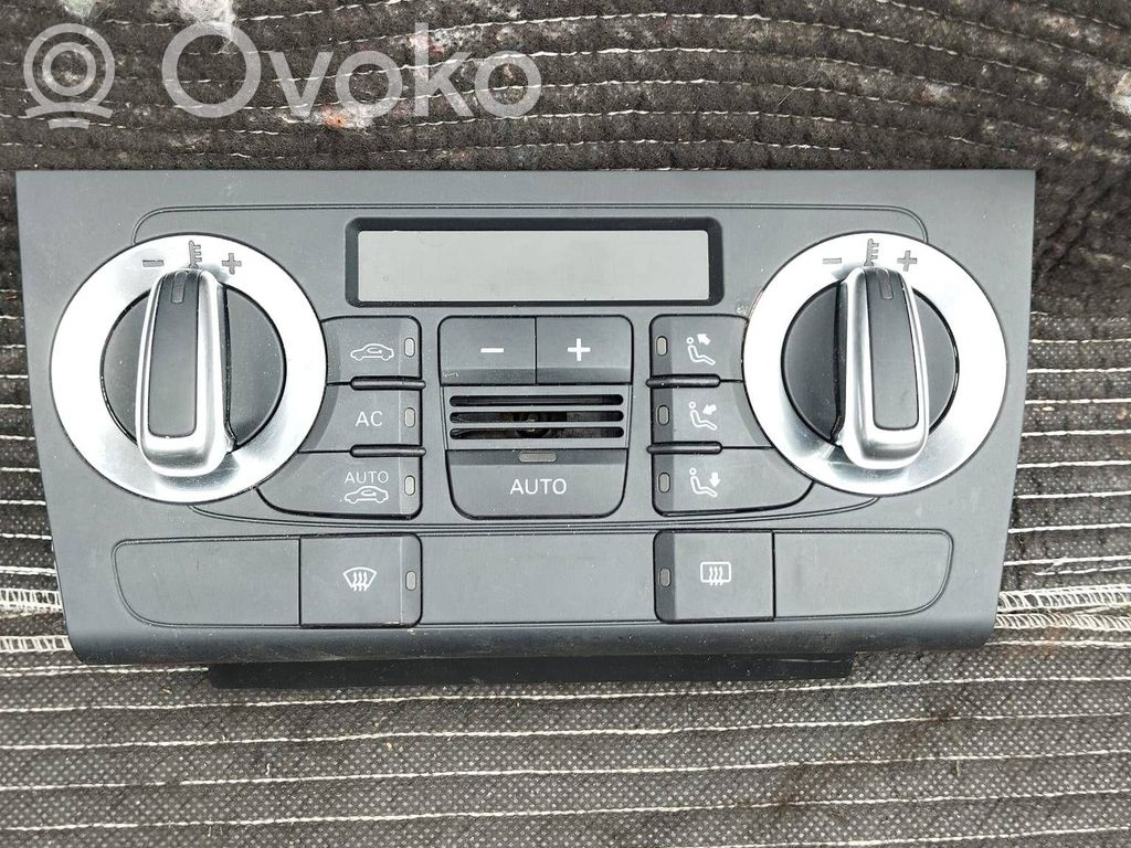 Audi A3 S3 A3 Sportback 8P Panel klimatyzacji 