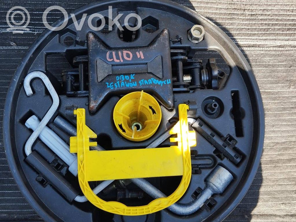 Renault Clio II Cric de levage 