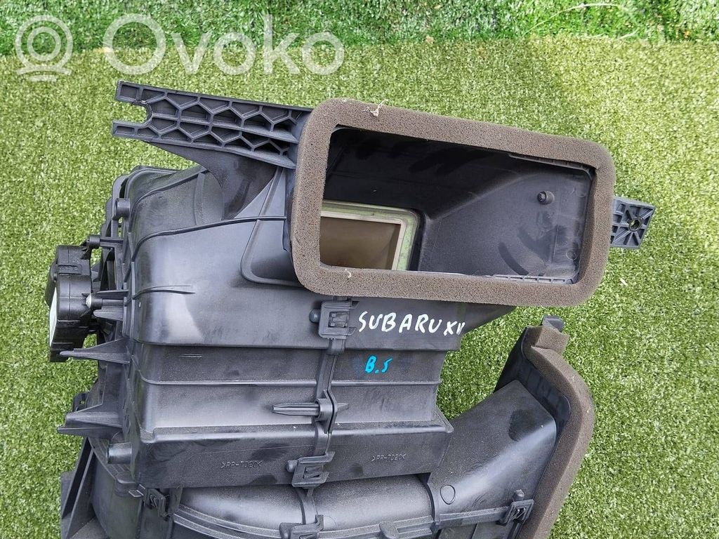 Subaru XV I Pečiuko ventiliatorius/ putikas 