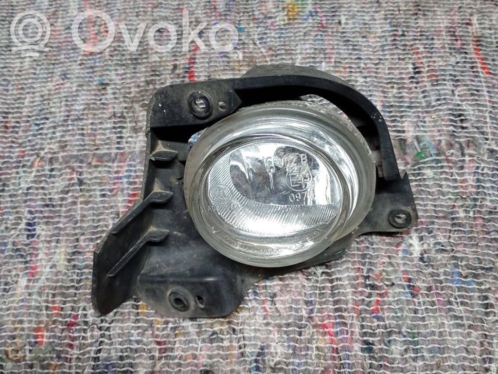 Mazda 2 Miglas lukturis priekšā 