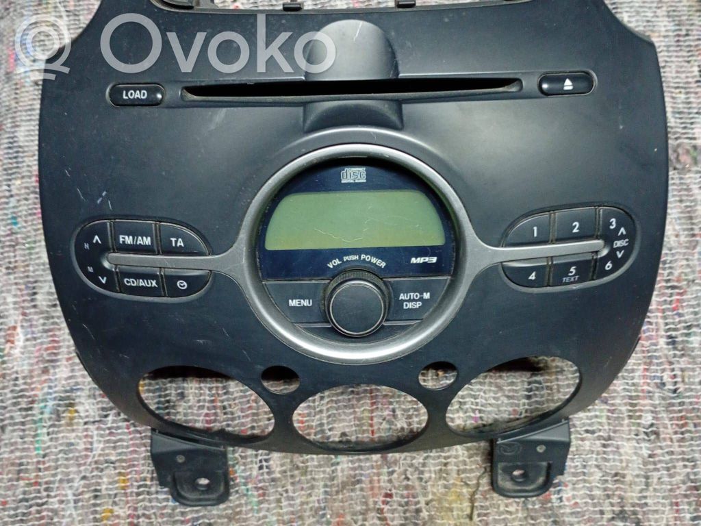 Mazda 2 Radio/CD/DVD/GPS head unit 
