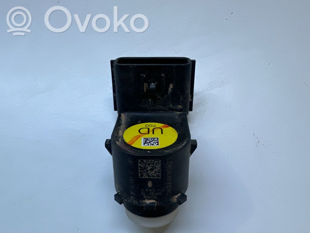 Sensor de aparcamiento PDC   99310AT700UD
