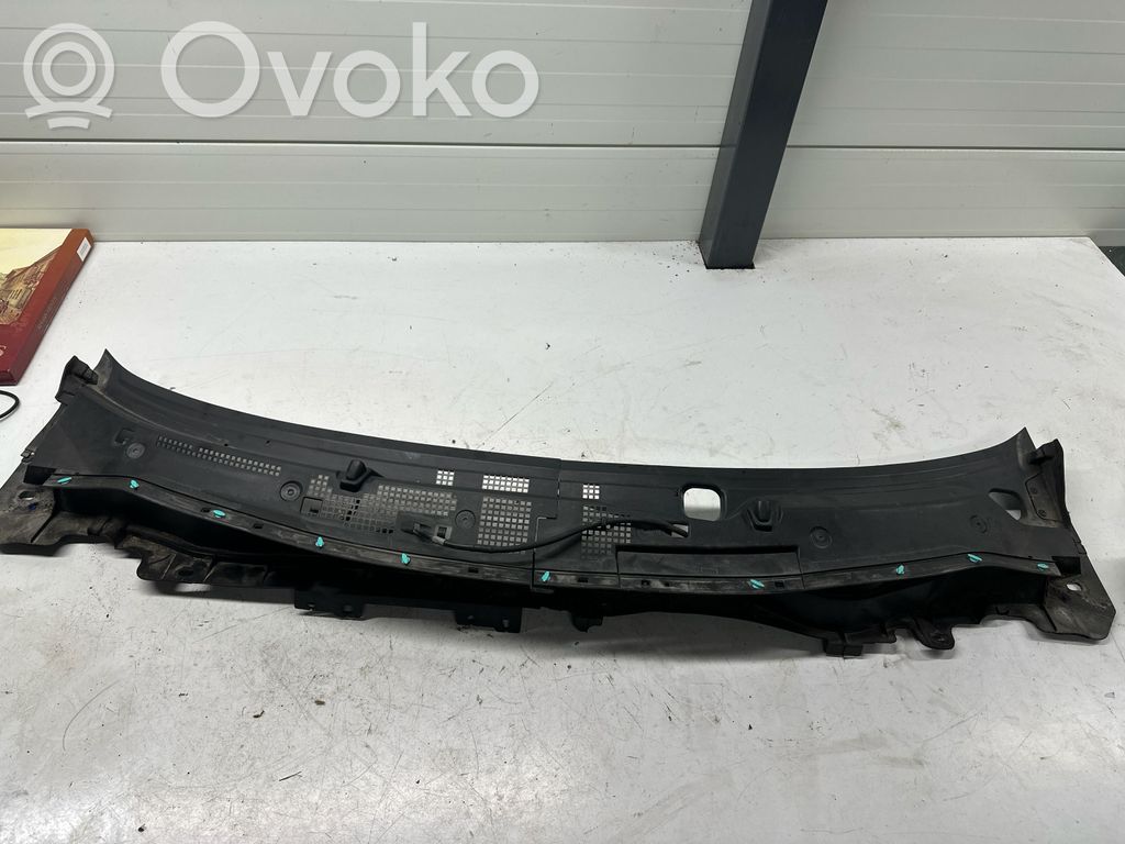 Mazda 2 Wiper trim 