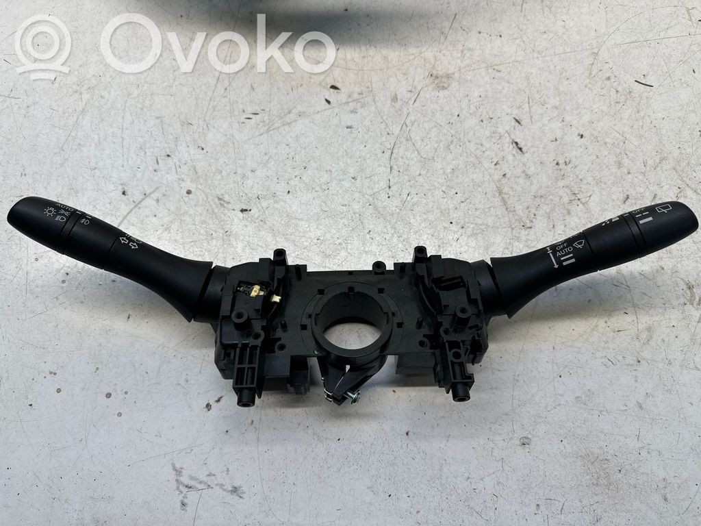 Nissan Juke II F16 Lenkstockschalter Kombischalter 