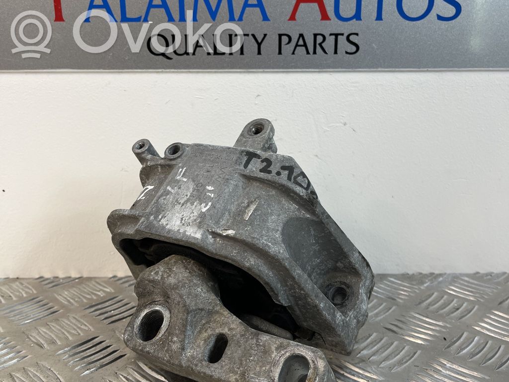 Engine mount bracket   1K0199262
