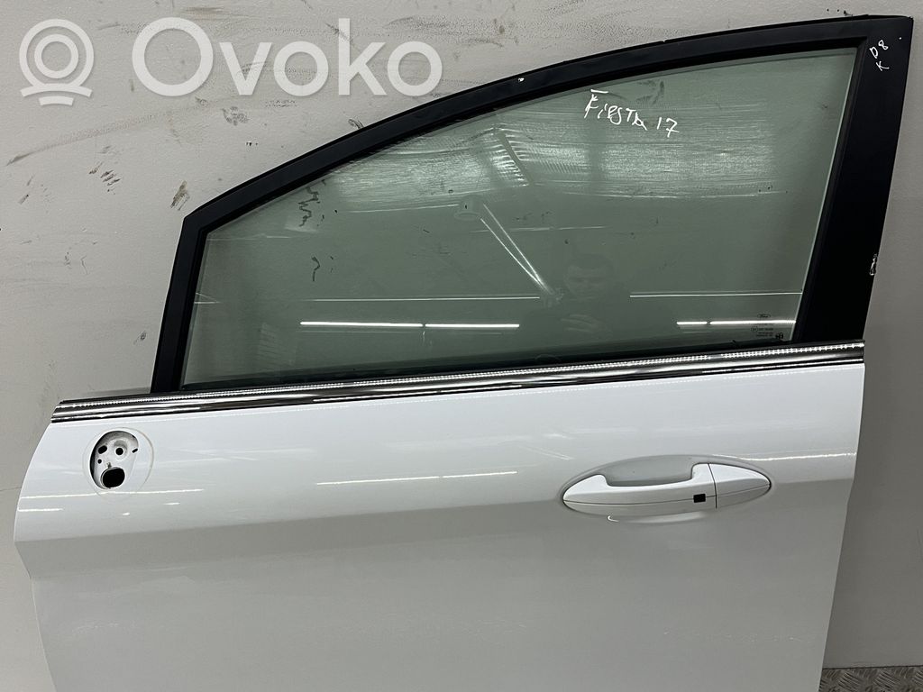 Porte avant