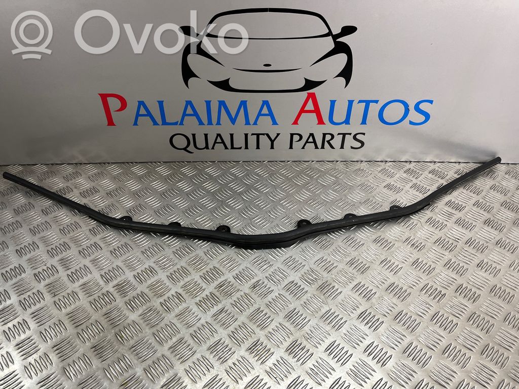 BMW 1 E81 E87 Engine compartment rubber 