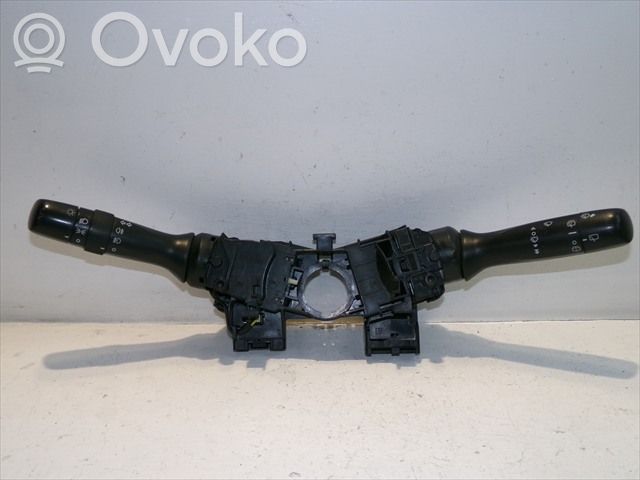 Toyota Yaris Interrupteur / bouton multifonctionnel 