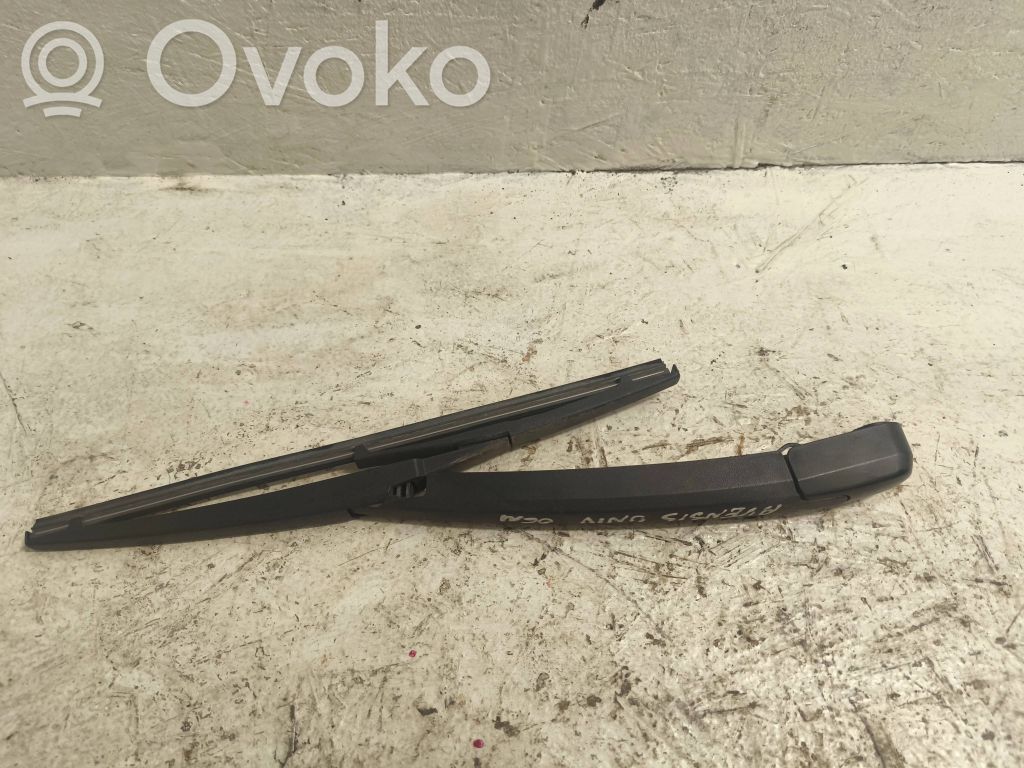 Toyota Avensis T250 Rear wiper blade arm 