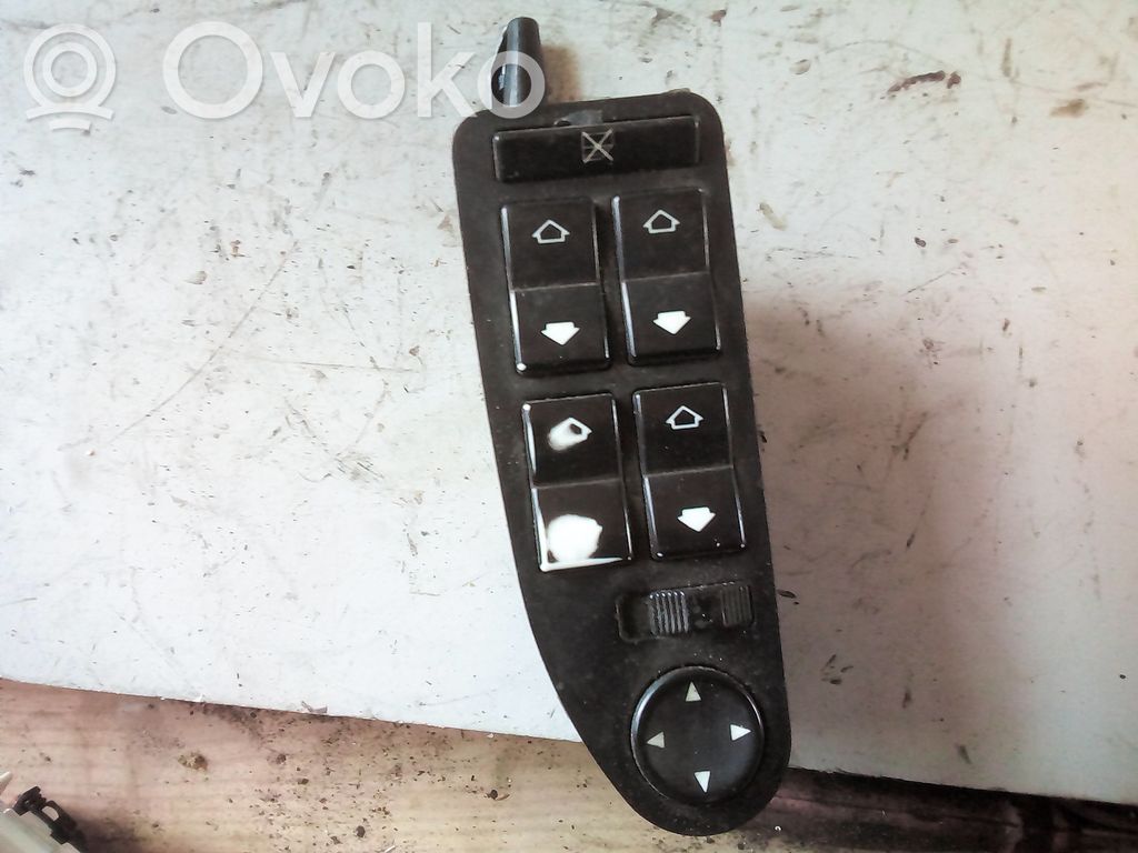 BMW 5 E39 Electric window control switch 