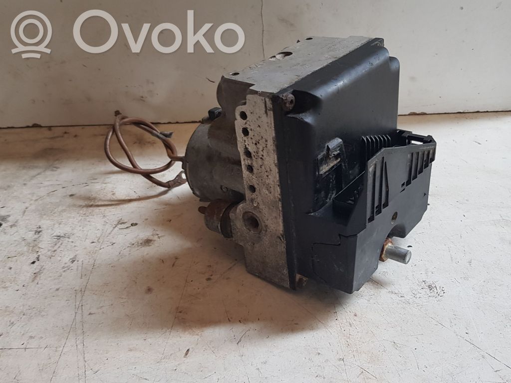 Audi A6 S6 C4 4A ABS bloks 