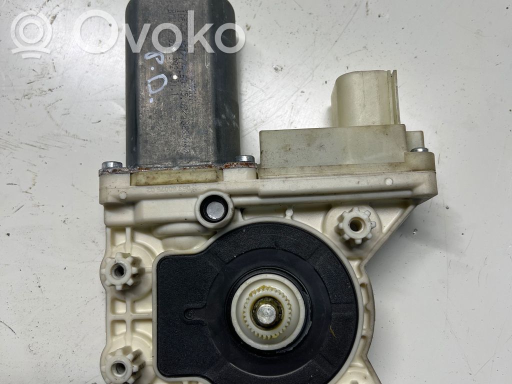 BMW 7 E65 E66 Galinis varikliukas langų pakėlėjo 