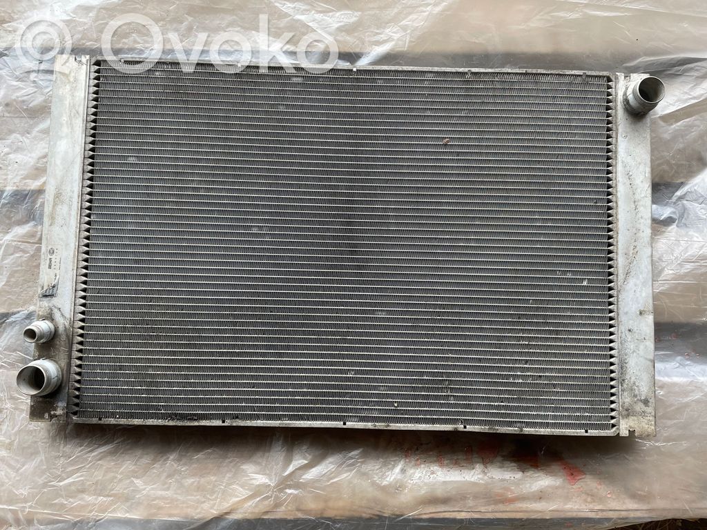 Audi A8 S8 D3 4E Aušinimo skysčio radiatorius 