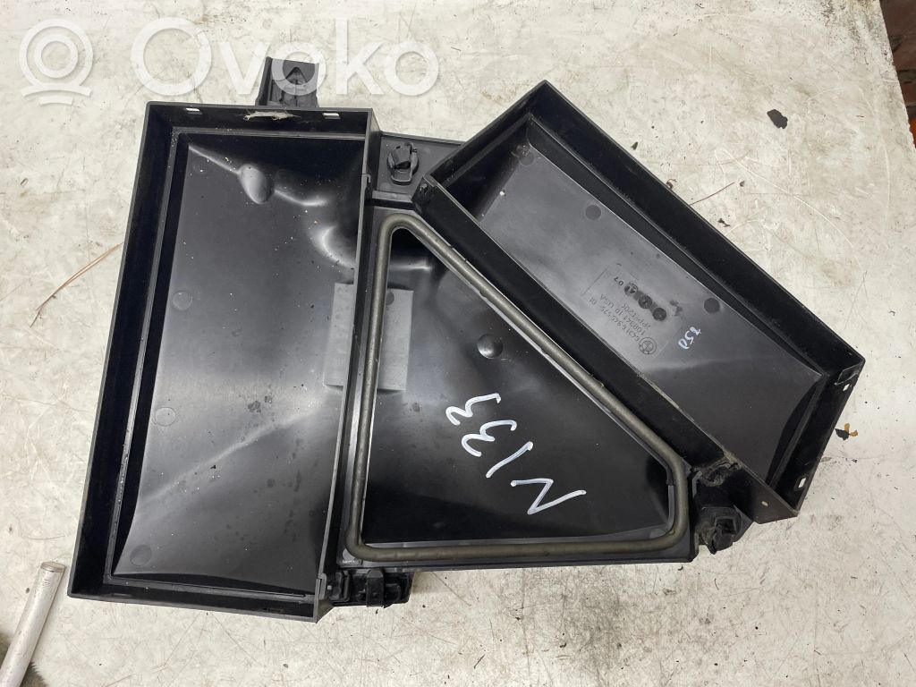 BMW X5 E70 Cabin air micro filter frame (part) 