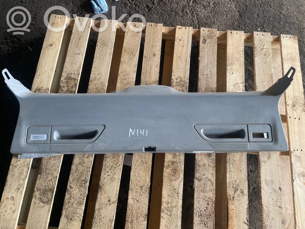 BMW X5 E70 Tailgate trim 