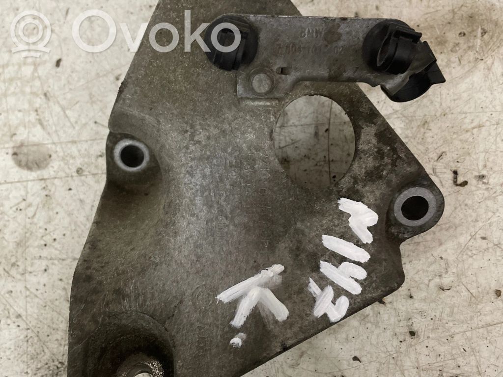 BMW X1 E84 Engine mounting bracket 