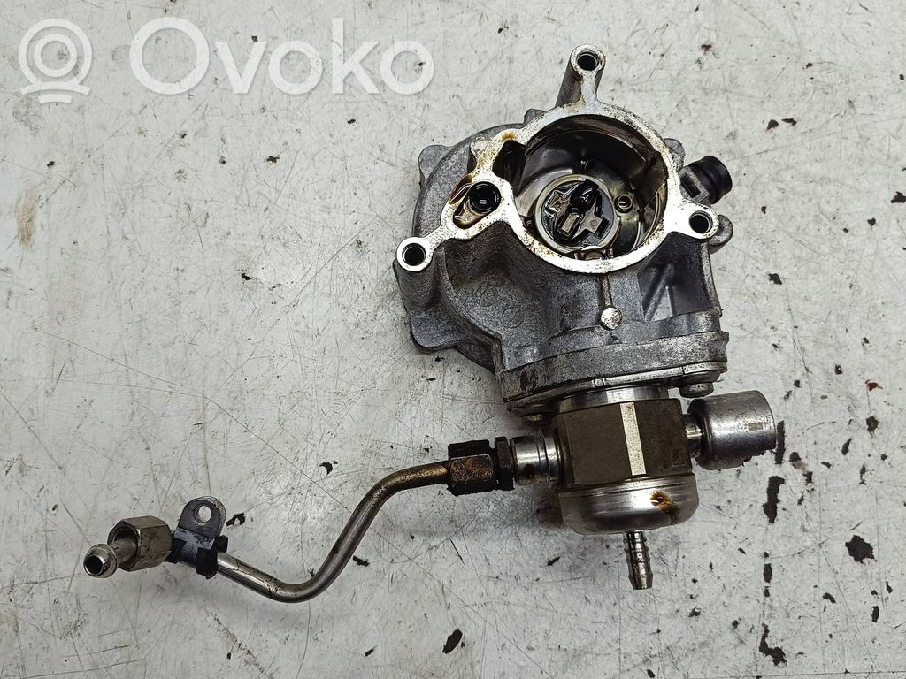 Audi A3 S3 8V Vacuum pump 