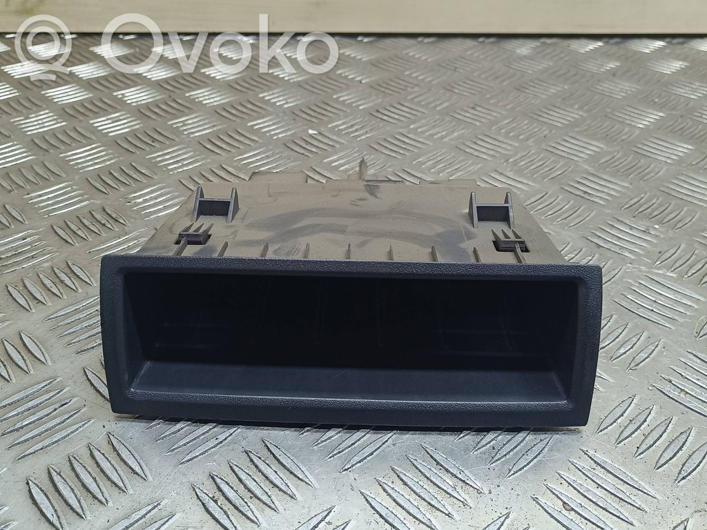 Peugeot Boxer plaukts 