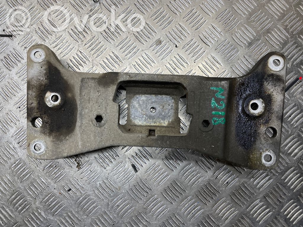 BMW 5 F10 F11 Gearbox mounting bracket 